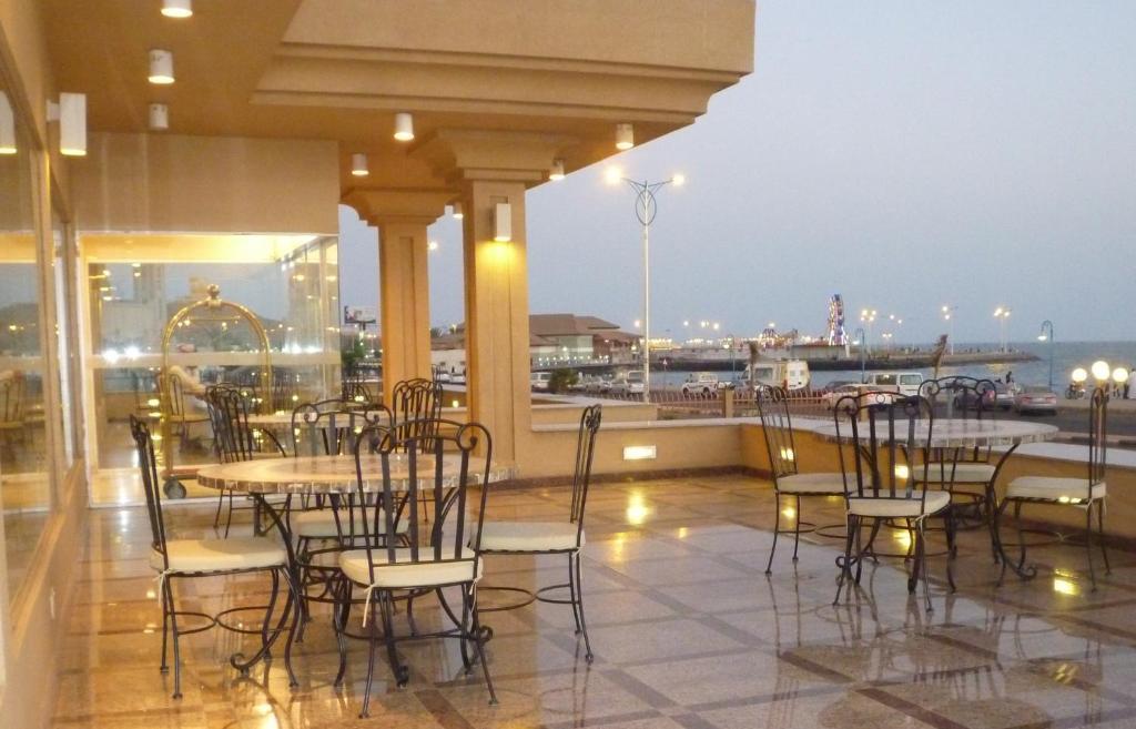 Al Borg Al Watheer Hotel Jizan Ngoại thất bức ảnh